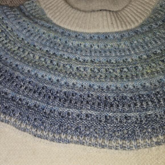 NWT Democracy Nordic Style Baby Blue and White Sweater Large PTP 22 L 24 - Picture 2 of 9